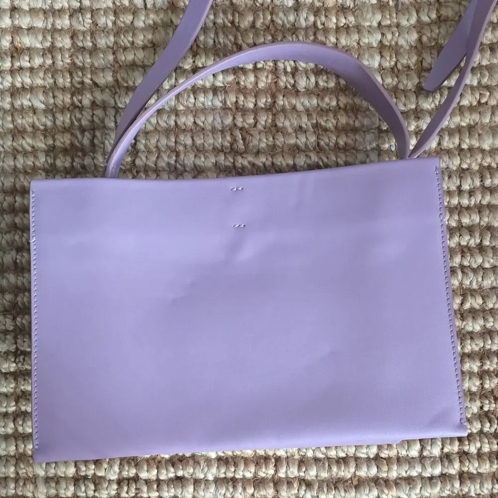 Everlane Lunchbox Lavender Leather Shoulder Bag Adjustable Strap Snap Closure